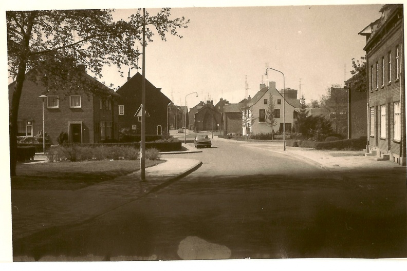 1958.7  Daalstraat Hoek Jan Steenstraat Aldenhoven.jpg