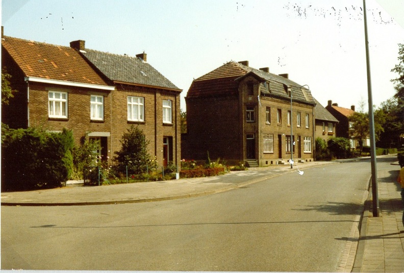 1981 Hoek Daalstraat- Nachtegaalstraat.jpg