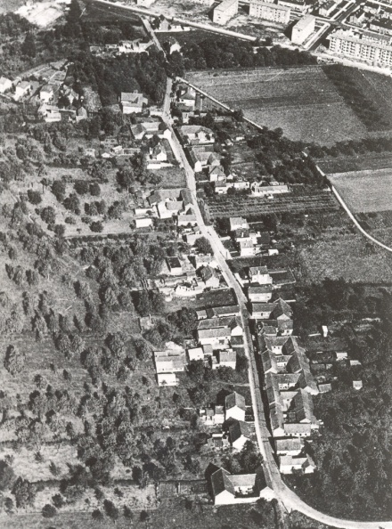1965 Dorpsstraat luchtfoto Rob Holthuis.jpg