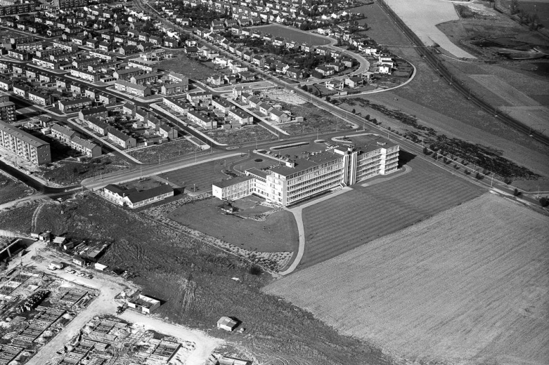 1965-09-24  ziekenhuis, Zuid-3, Zuid-4  Aviodrome.jpg