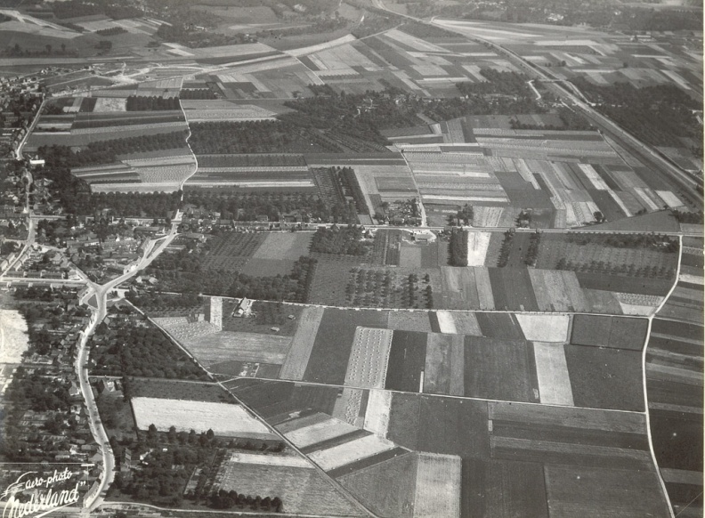 1957 Spaans Neerbeek rechts boven.jpg