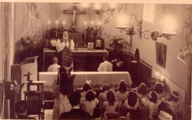 1949 communicanten noodkerk Segeren.jpg