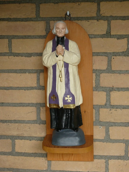 1971ca  beeldje  pastoor Vianney   foto v 2010 Ton Wolters