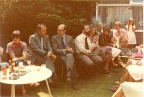 1976 a kerkbestuur in tuin fotoHenrar