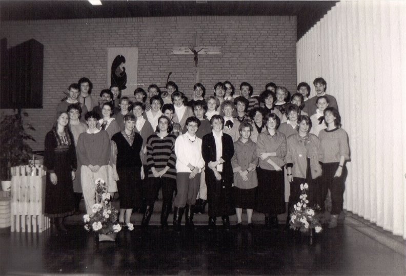 1987 Jongerenkoor Joy - Van Arskerk.jpg