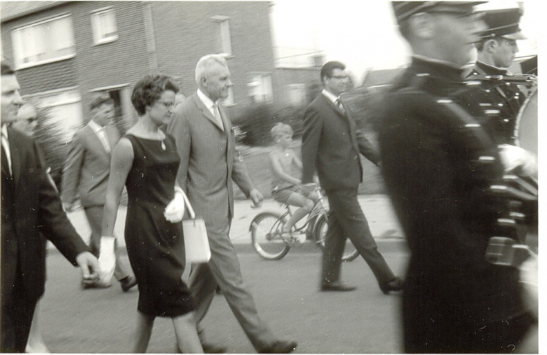 1964 Sjteinakker opening optocht; foto Verbeek