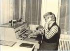 1964 telefoniste Nelly Derks a