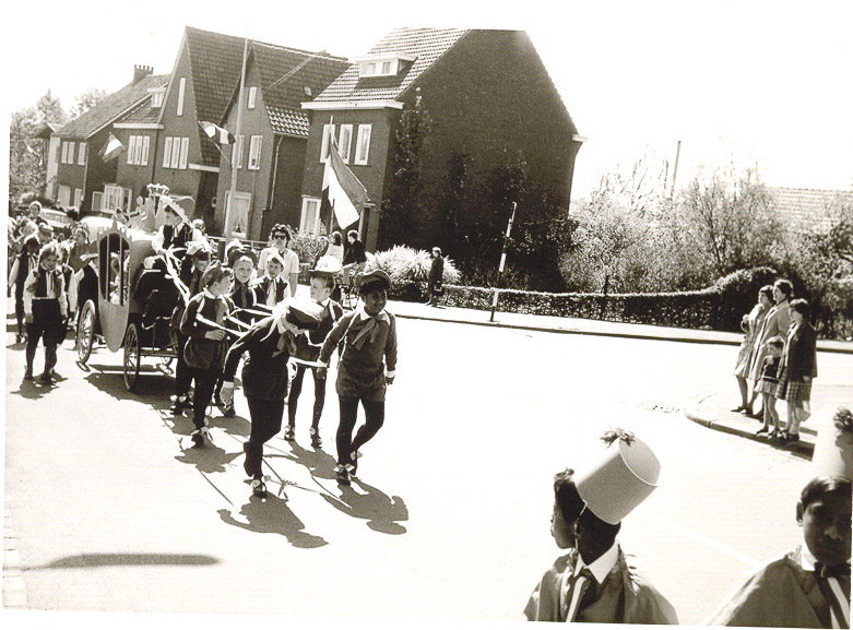 1958 gouden koets 1 School Parklaan foto Moerman
