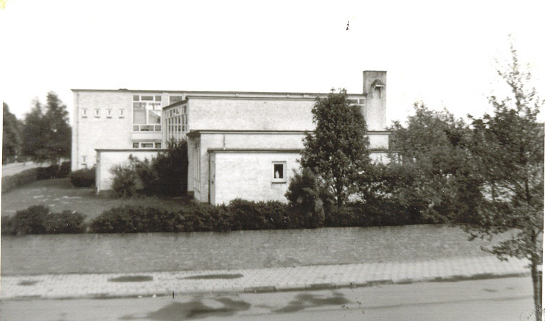 1965 schoolgebouw.jpg