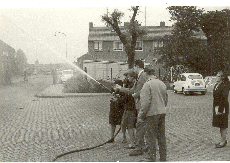 1964 brandweeroefening Ziekenhuis.jpg